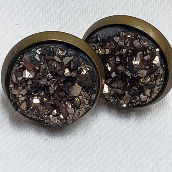 Vintage Rock Crystal Button Earrings - Picture 2 of 8